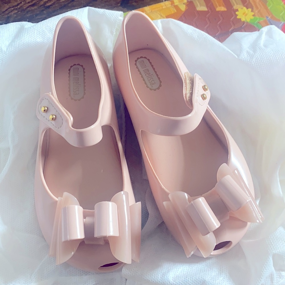 NWT Mini Melissa baby pink bow sandals